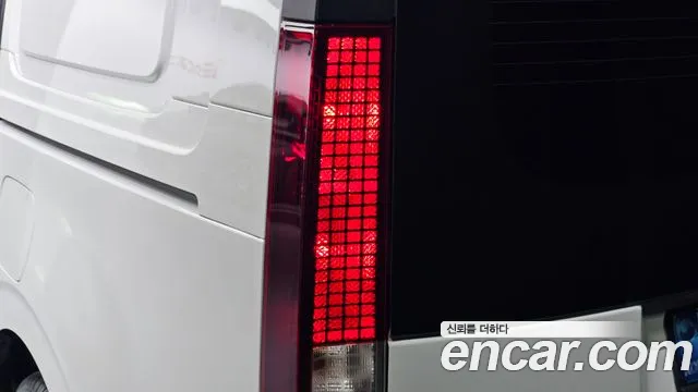 Hyundai Staria Staria Карго 5 мест — Фото автомобиля 23