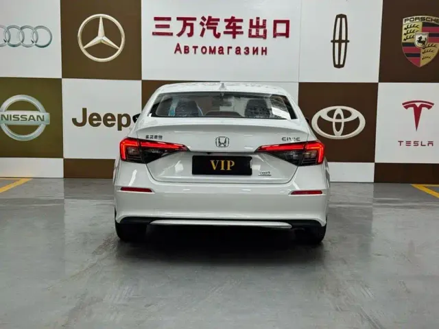 Honda Civic — Фото автомобиля 5
