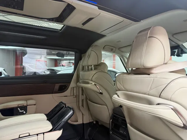 Toyota Alphard — Фото автомобиля 18