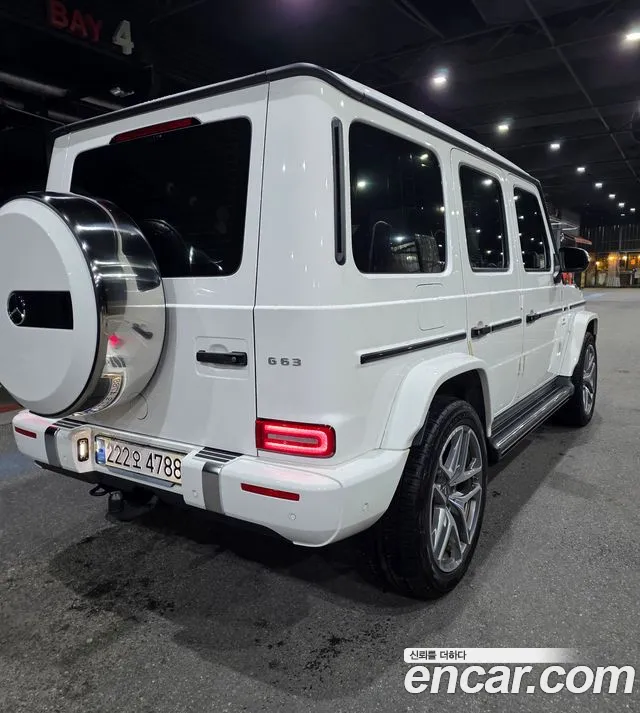 Mercedes-Benz G-Class — Фото автомобиля 2