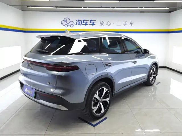 BYD Song Pro — Фото автомобиля 3
