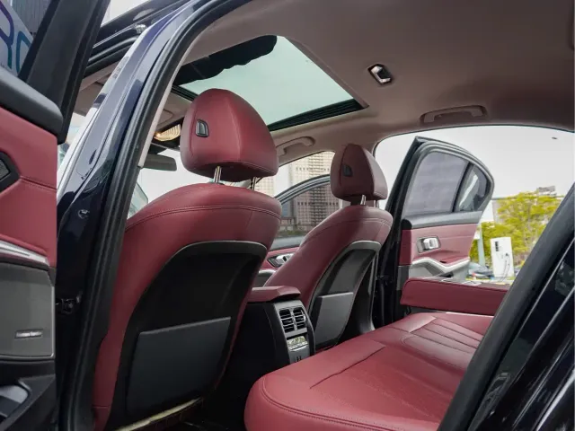 BMW 3 Series — Фото автомобиля 27