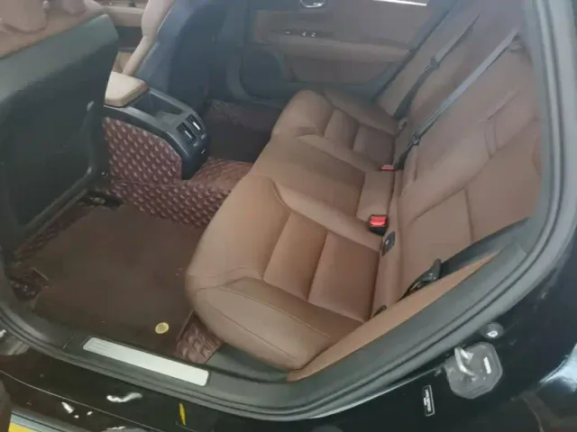 Volvo S90 — Фото автомобиля 16