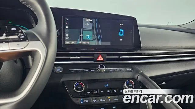 Hyundai Avante CN7 — Фото автомобиля 18