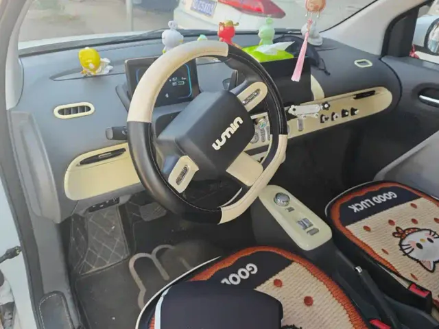 Changan Lumin — Фото автомобиля 12