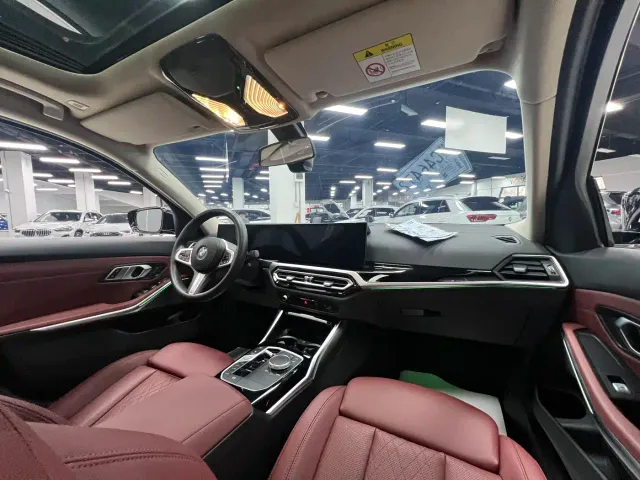 BMW 3 Series — Фото автомобиля 21