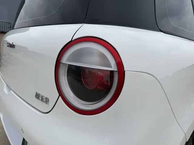 Changan Lumin — Фото автомобиля 15