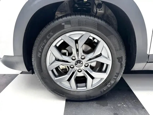 Kia Seltos — Фото автомобиля 7