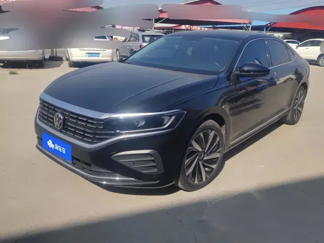 Фотография автомобиля — Volkswagen Passat