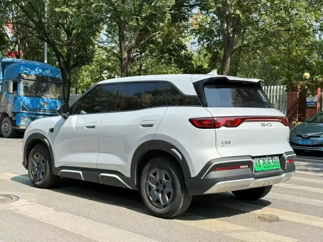 BYD Yuan UP — Фото автомобиля 7