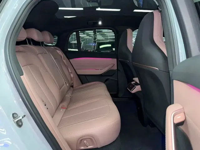 NIO NIO EC6 2024 75kWh — Фото автомобиля 11