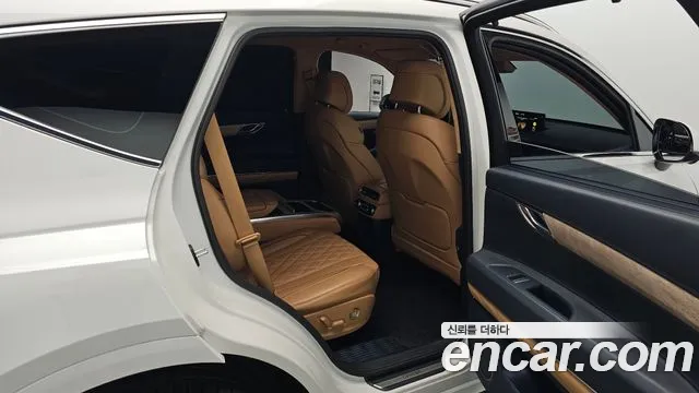 Genesis GV80 — Фото автомобиля 12