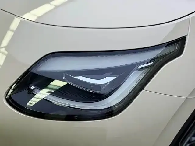 GAC Aion UT — Фото автомобиля 10
