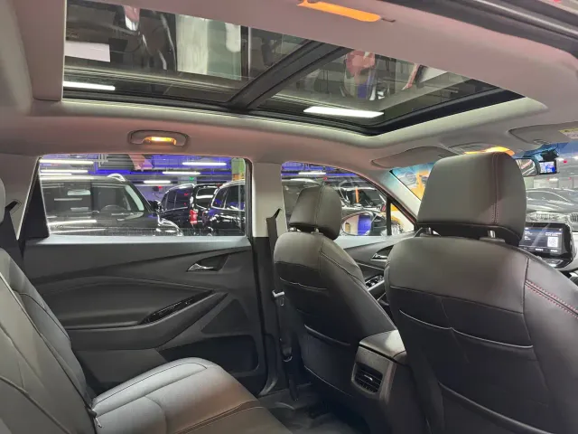Chevrolet Orlando — Фото автомобиля 26