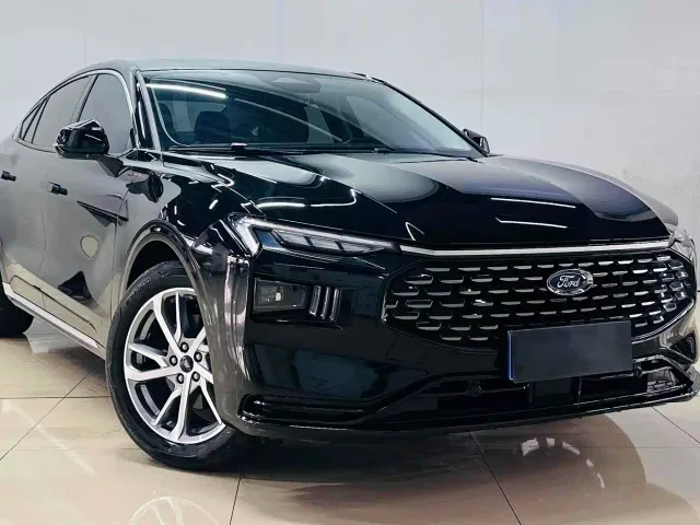Ford Mondeo — Фото автомобиля 3