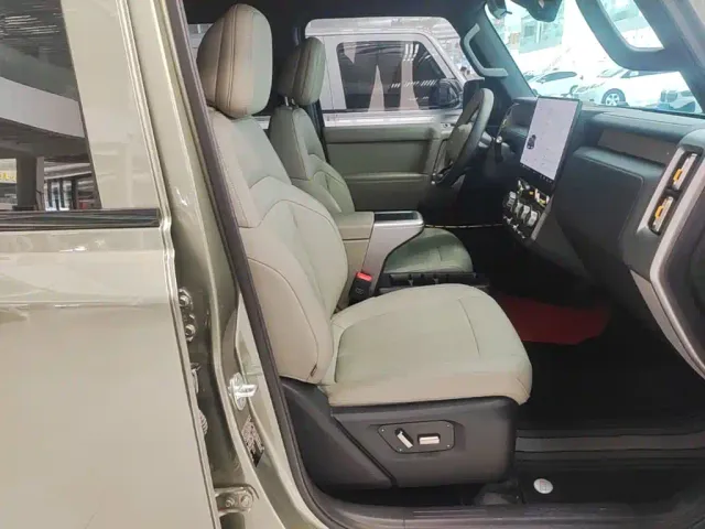 iCAR V23 — Фото автомобиля 24