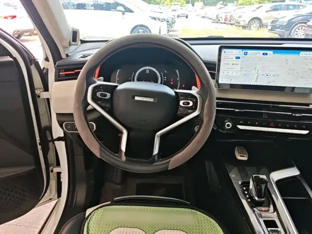 Haval Chitu — Фото автомобиля 10