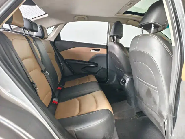 Chevrolet Monza — Фото автомобиля 6