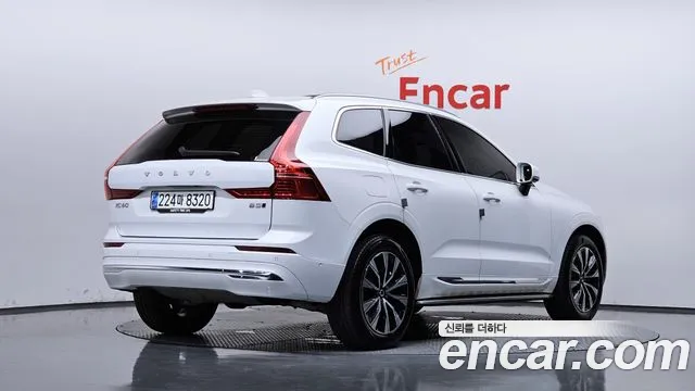 Volvo XC60 Generation 2 — Фото автомобиля 2
