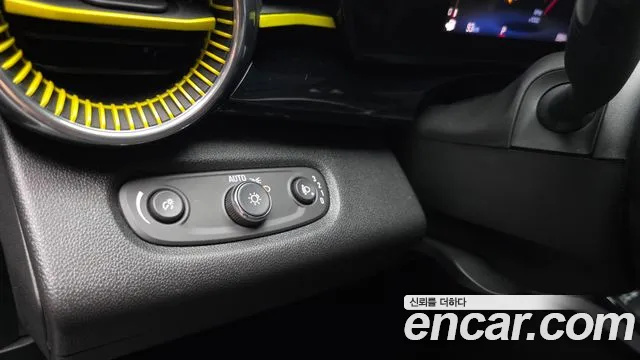 ChevroletGMDaewoo Trax Trax Кроссовер — Фото автомобиля 19