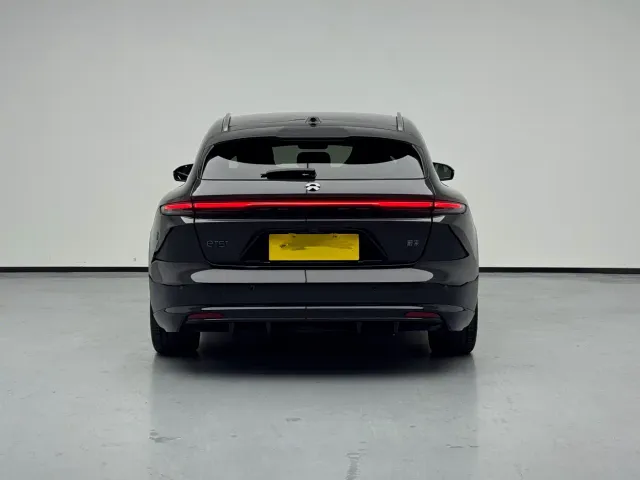 Nio ET5 Touring — Фото автомобиля 5