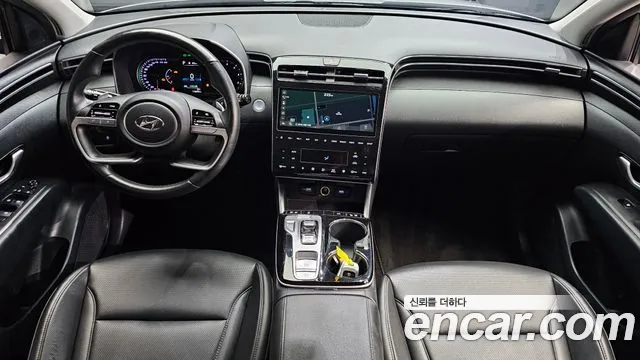 Hyundai Tucson Tucson (NX4) Дизель 2.0 2WD — Фото автомобиля 7