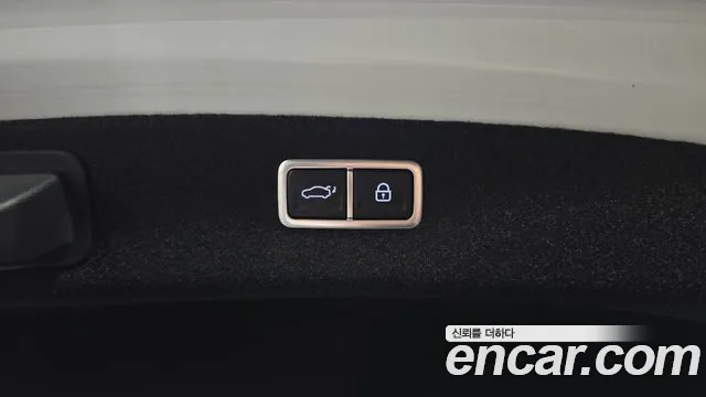 Genesis G80 Бензин 2.5 турбо 2WD — Фото автомобиля 29