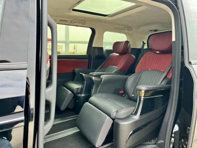 GAC Trumpchi E9 — Фото автомобиля 13