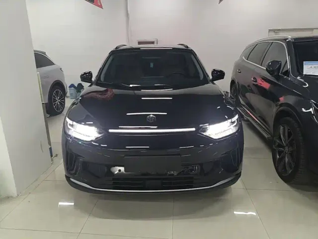 Leapmotor C11 — Фото автомобиля 2