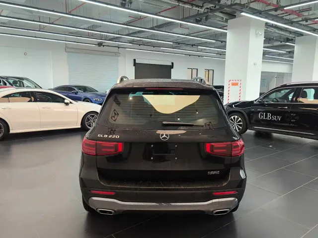 Mercedes-Benz GLB-Class — Фото автомобиля 3