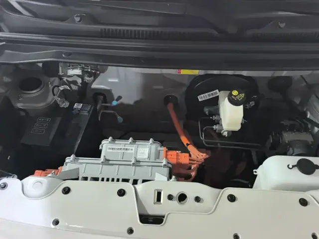 Wuling Hongguang Mini EV — Фото автомобиля 10