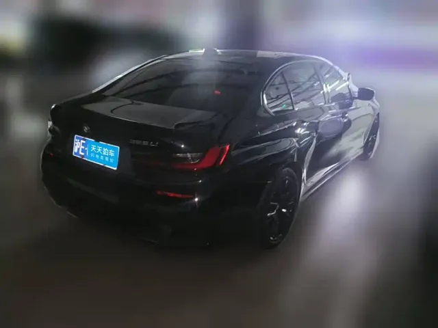 BMW 3 Series — Фото автомобиля 2
