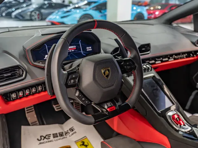 Lamborghini Huracan — Фото автомобиля 4