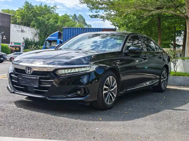 Фотография автомобиля — Honda Accord