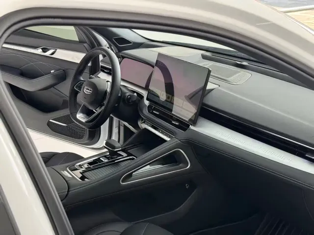 Geely Xingrui — Фото автомобиля 11