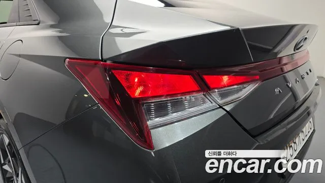Hyundai Avante CN7 — Фото автомобиля 8