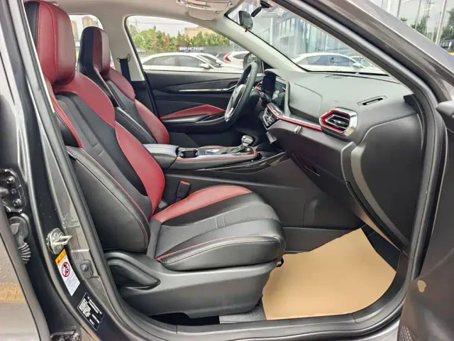 Changan Oushang X5 — Фото автомобиля 18