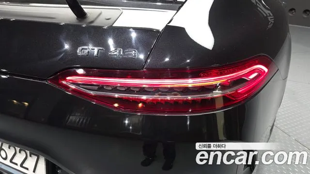 Mercedes-Benz AMG GT 4 двери 43 4MATIC+ — Фото автомобиля 20