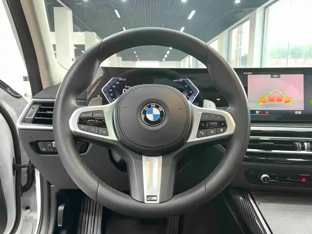 BMW 3 Series — Фото автомобиля 8