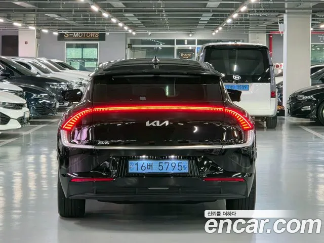 Kia EV6 — Фото автомобиля 5