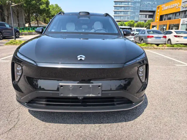 Nio ES6 — Фото автомобиля 2