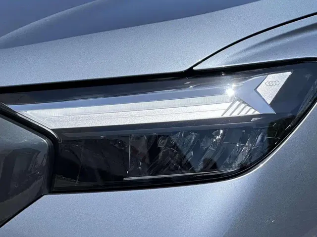 Audi Q4 e-tron — Фото автомобиля 12
