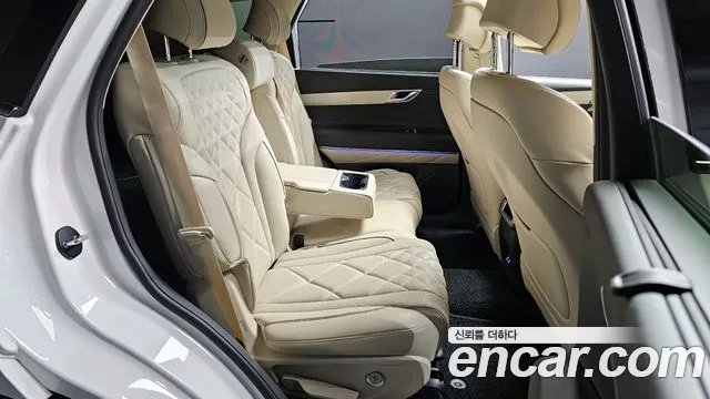 Genesis GV80 2.5T Бензин 2WD — Фото автомобиля 12