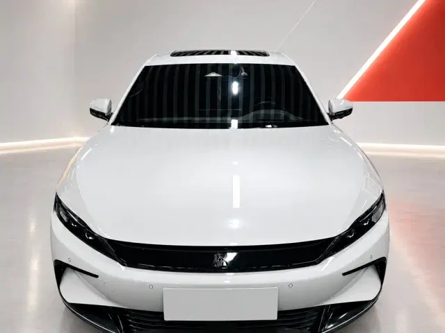 BYD Han — Фото автомобиля 2