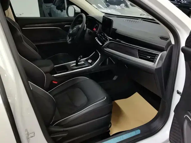 Haval H6 — Фото автомобиля 8