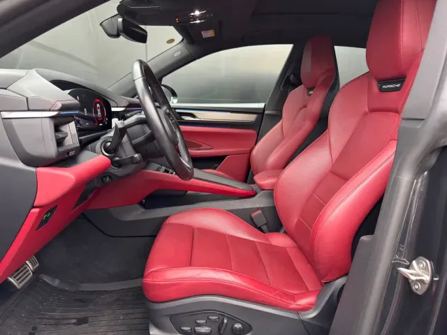 Porsche Macan EV — Фото автомобиля 16