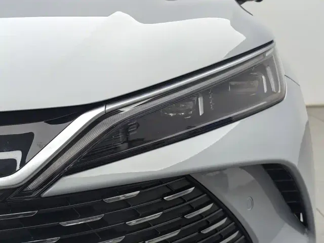 BYD Qin L — Фото автомобиля 7
