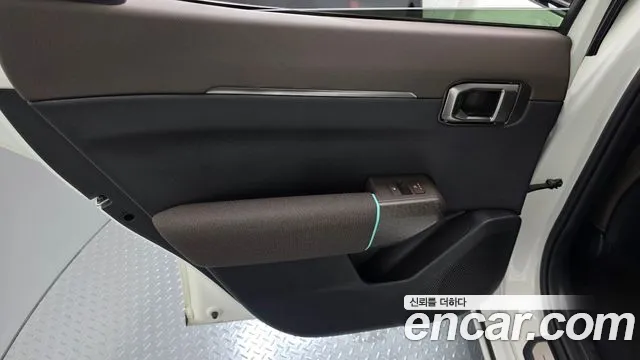 Kia EV4 — Фото автомобиля 20