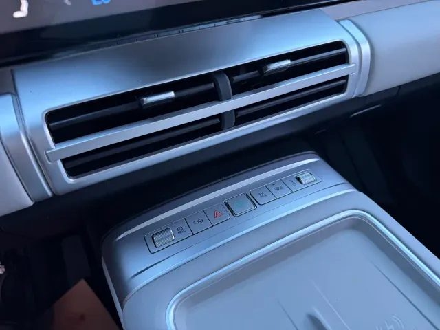 BYD FangChengBao Titanium 7 — Фото автомобиля 18