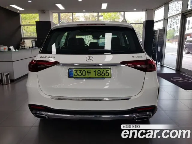 Mercedes-Benz GLE-Class — Фото автомобиля 4